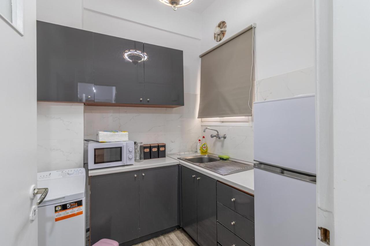 Studio Melange In Loutraki Dt Kültér fotó