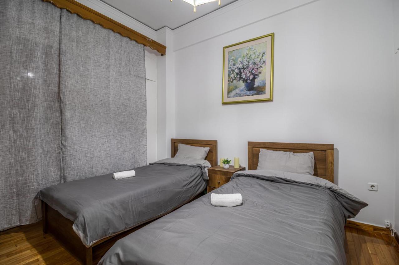 Studio Melange In Loutraki Dt Kültér fotó