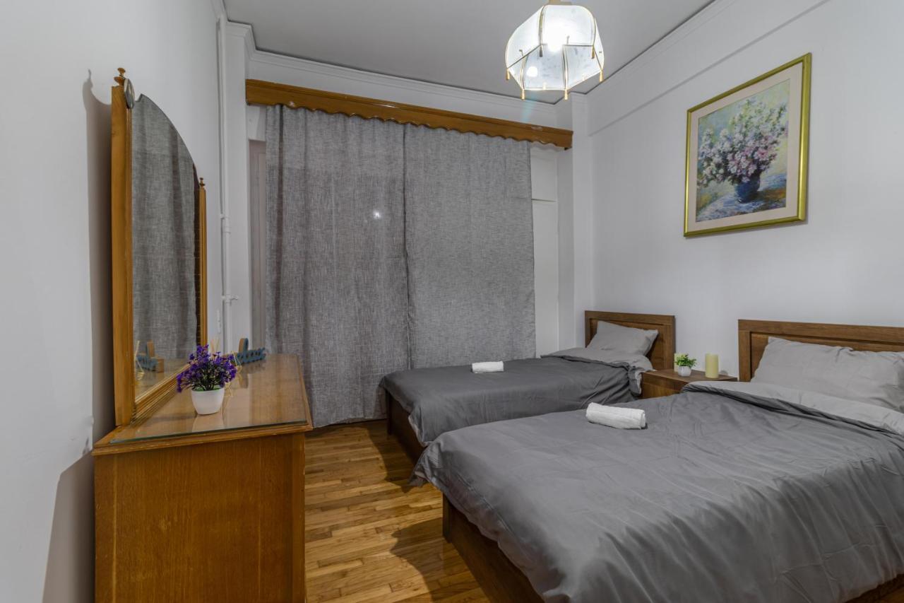 Studio Melange In Loutraki Dt Kültér fotó